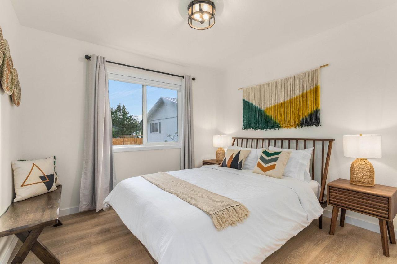 @ Marbella Lane - Wave House, Your Oceanfront Retreat! Oak Harbor Exterior foto